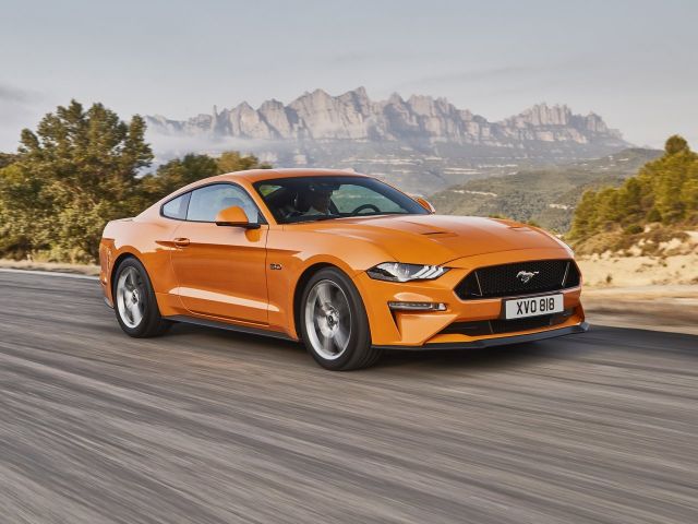 Фото Ford Mustang VI Restyling #1