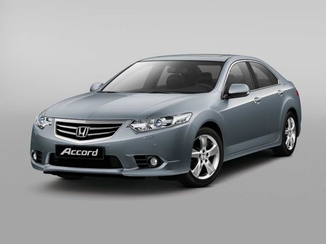 Фото Honda Accord VIII Рестайлинг #1