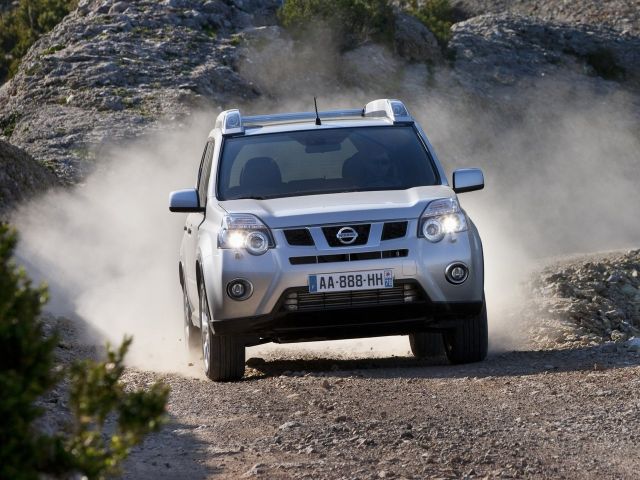 Фото Nissan X-Trail II Restyling #4