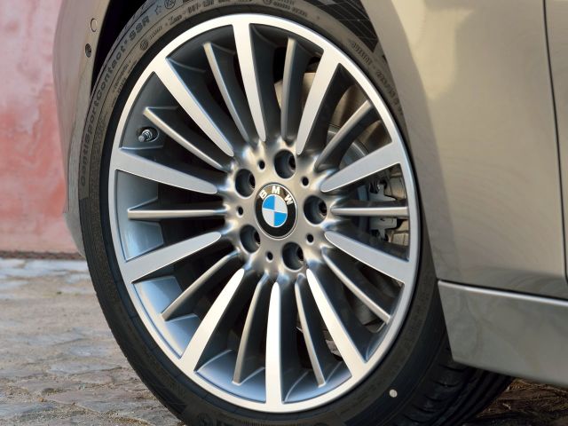 Фото BMW 3 серии VI (F3x) Рестайлинг #6