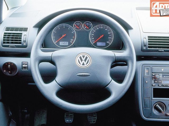 Фото Volkswagen Sharan I Рестайлинг #6