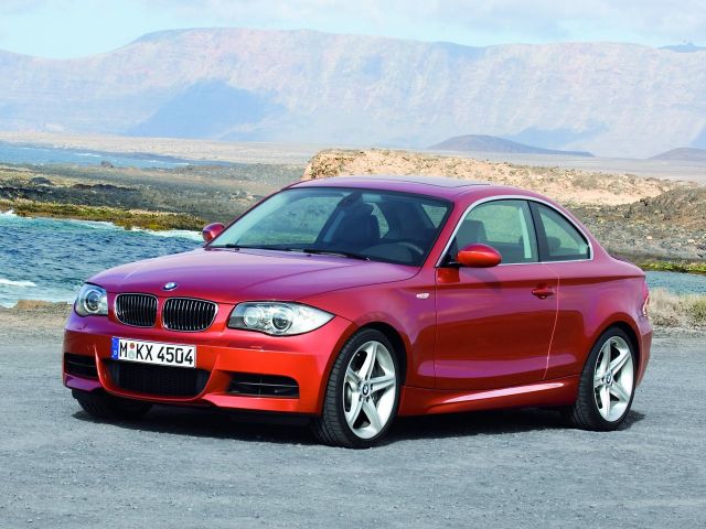 Фото BMW 1 серии I (E87/E81/E82/E88) Рестайлинг #1