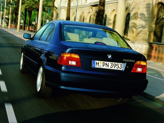 Фото BMW 5 серии IV (E39) Рестайлинг #6