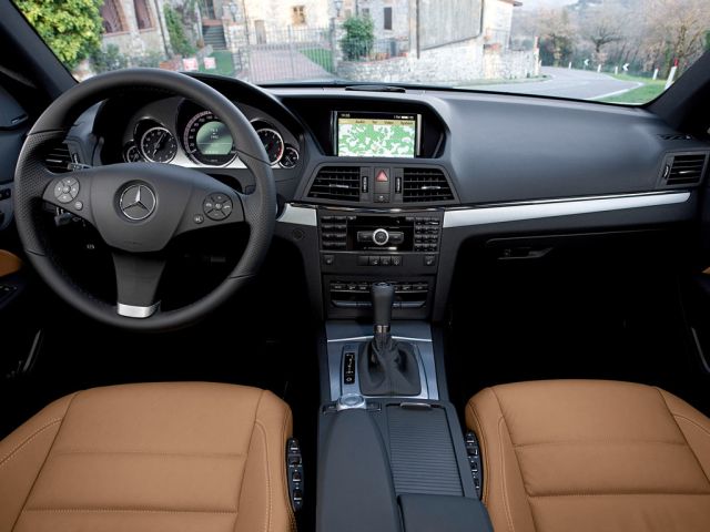 Фото Mercedes-Benz E-Класс IV (W212, S212, C207) #13