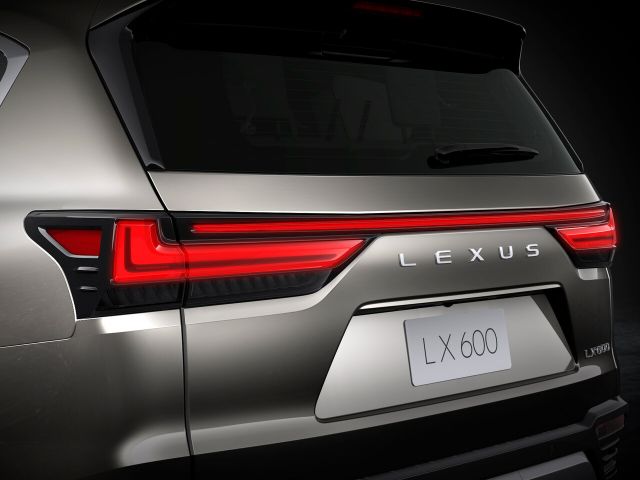 Фото Lexus LX IV #14