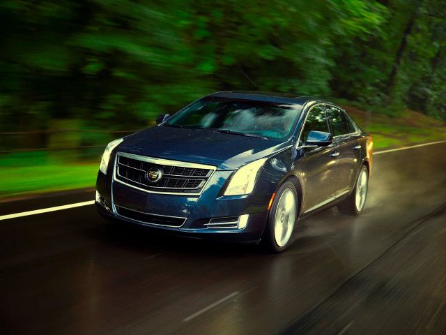 Фото Cadillac XTS I #1