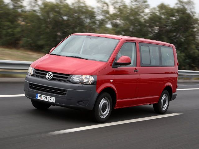 Фото Volkswagen Transporter T5 Restyling #1