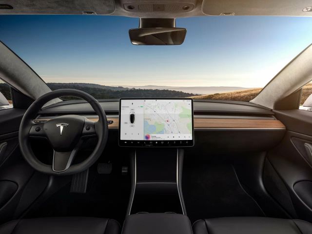 Фото Tesla Model 3 I #8