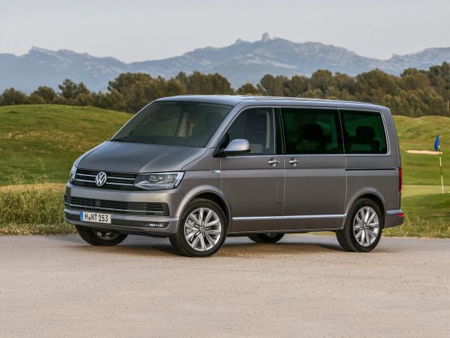 Фото Volkswagen Multivan T6 #1