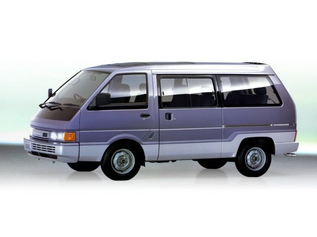 Фото Nissan Vanette II #2