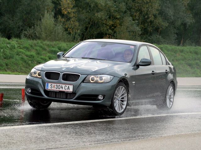 Фото BMW 3 серия V (E90/E91/E92/E93) Рестайлинг #1