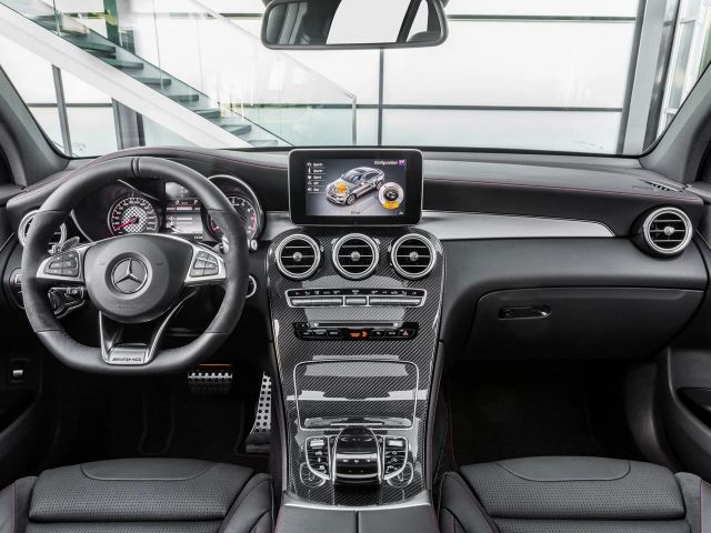 Фото Mercedes-Benz GLC Coupe AMG I (C253) #5