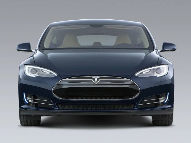 Фото Tesla Model S I #4