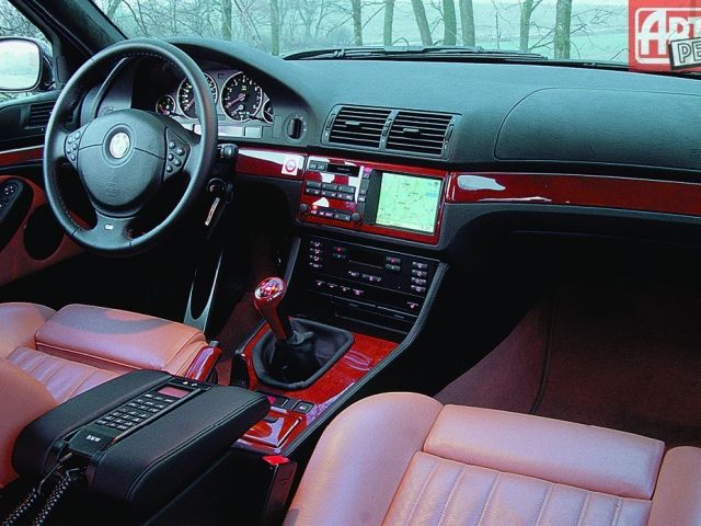 Фото BMW M5 III (E39) #5