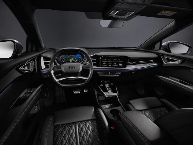 Фото Audi Q4 e-tron #5