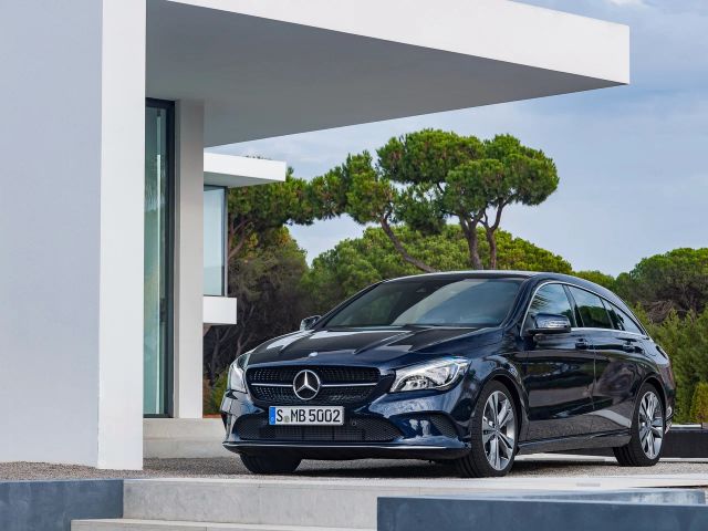 Фото Mercedes-Benz CLA I (C117, X117) Restyling #3