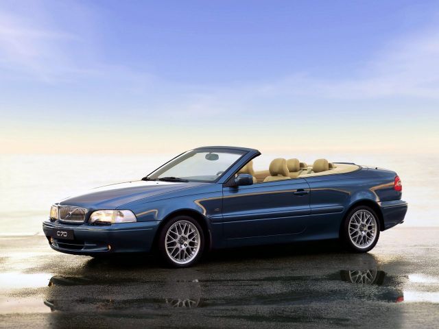 Фото Volvo C70 I #1