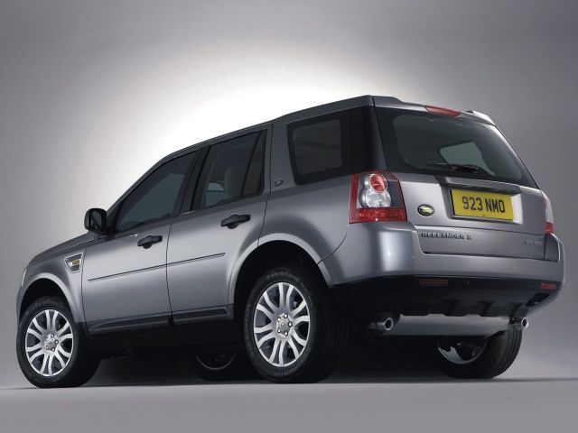 Фото Land Rover Freelander II #3