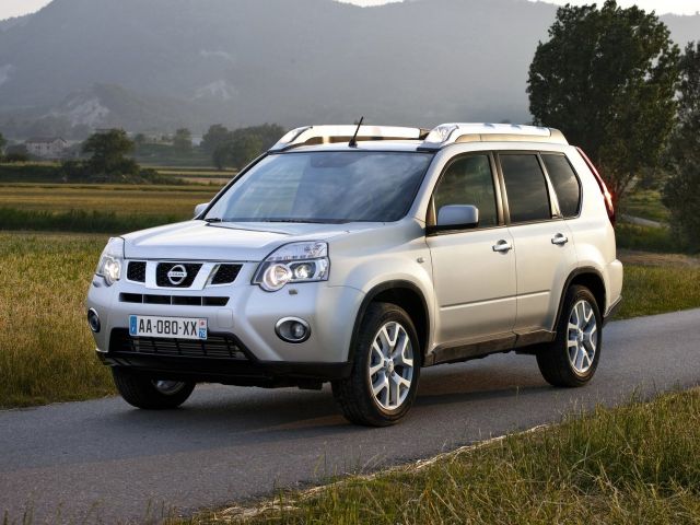 Фото Nissan X-Trail II Restyling #1