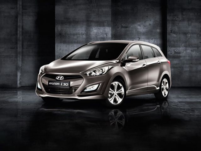 Фото Hyundai i30 II #1