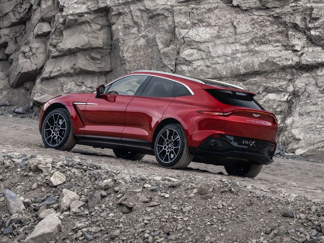 Фото Aston Martin DBX I #2