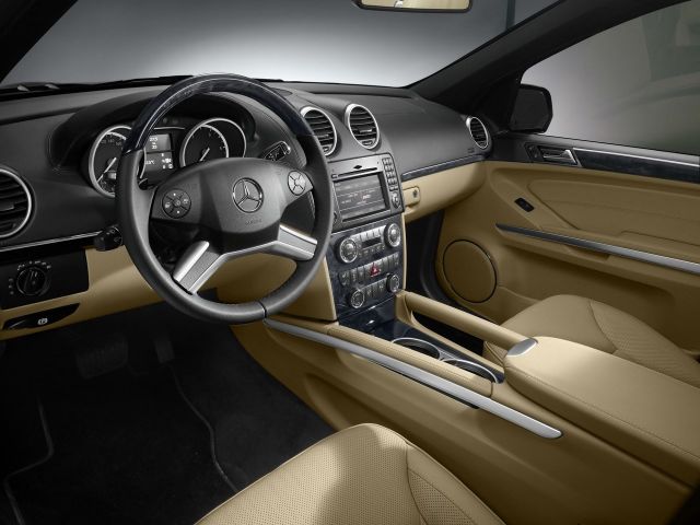 Фото Mercedes-Benz GL-Класс I (X164) Restyling #4