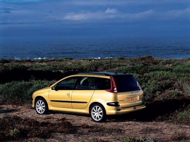 Фото Peugeot 206 #3