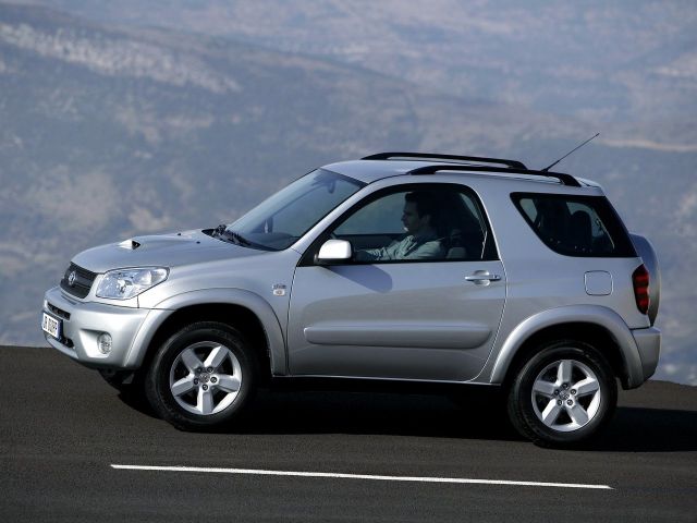 Фото Toyota RAV4 II (XA20) Рестайлинг #5