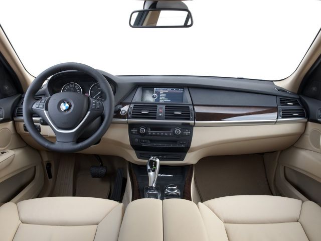 Фото BMW X5 II (E70) Restyling #11