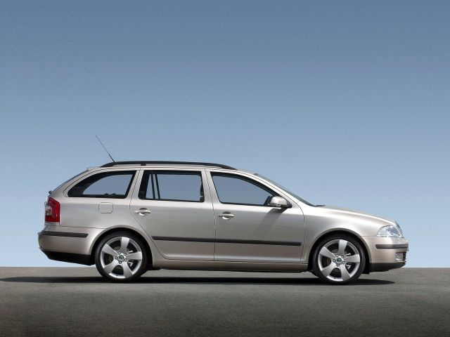 Фото Skoda Octavia II (A5) #7