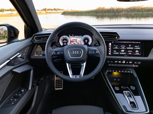 Фото Audi A3 IV (8Y) Рестайлинг #8