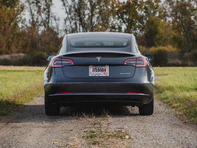 Фото Tesla Model 3 I #6