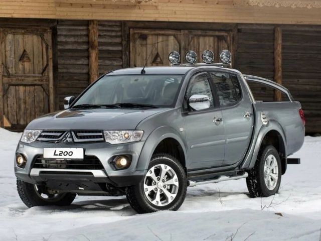 Фото Mitsubishi L200 IV Рестайлинг #1