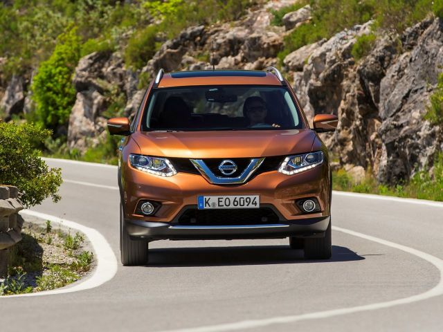 Фото Nissan X-Trail III #3