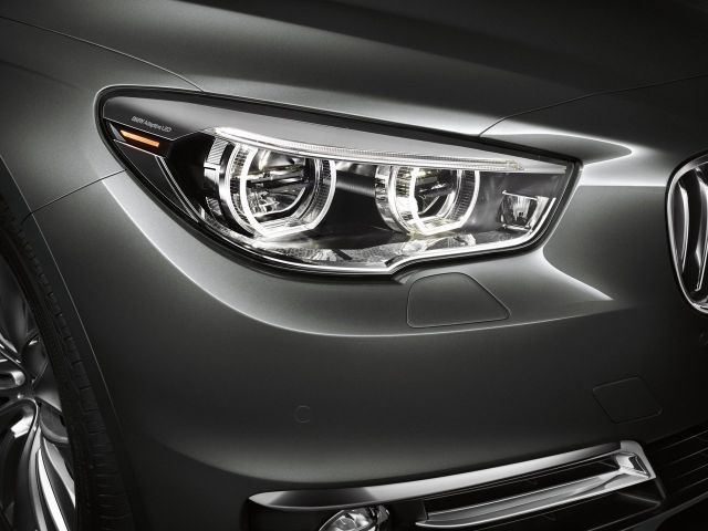 Фото BMW 5 Series VI (F10/F11/F07) Restyling #16