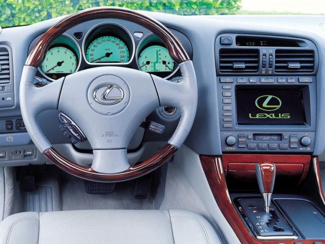 Фото Lexus GS II Restyling #3