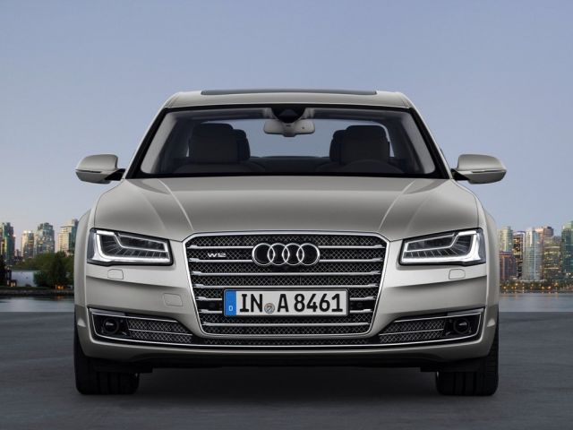 Фото Audi A8 III (D4) Restyling #16