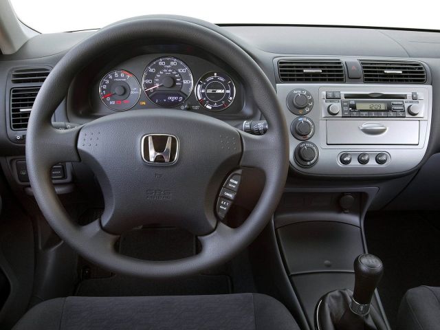 Фото Honda Civic VII Restyling #5