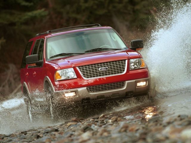 Фото Ford Expedition II #3