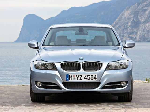 Фото BMW 3 Series V (E90/E91/E92/E93) Restyling #4