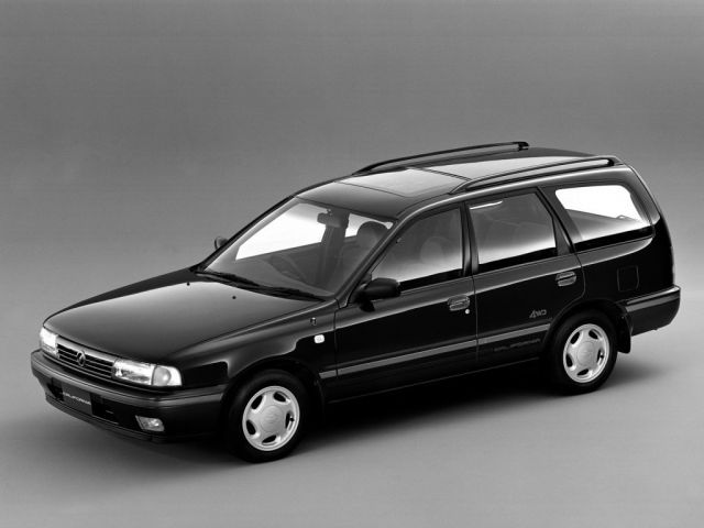 Фото Nissan Sunny Y10 #1