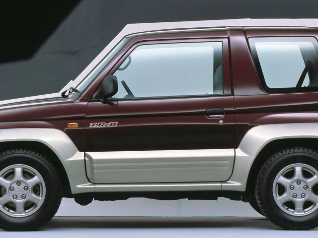 Фото Mitsubishi Pajero Junior #2