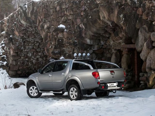 Фото Mitsubishi L200 IV Рестайлинг #7