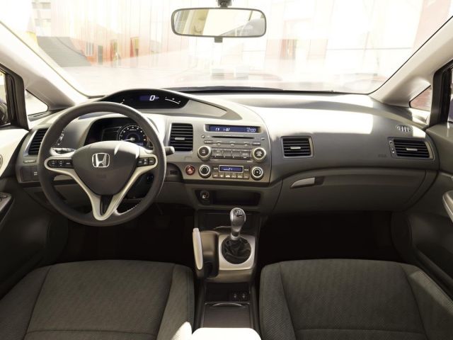 Фото Honda Civic VIII Restyling #9