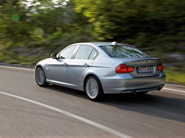 Фото BMW 3 Series V (E90/E91/E92/E93) Restyling #3