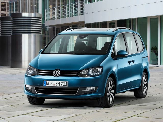 Фото Volkswagen Sharan II Рестайлинг #4