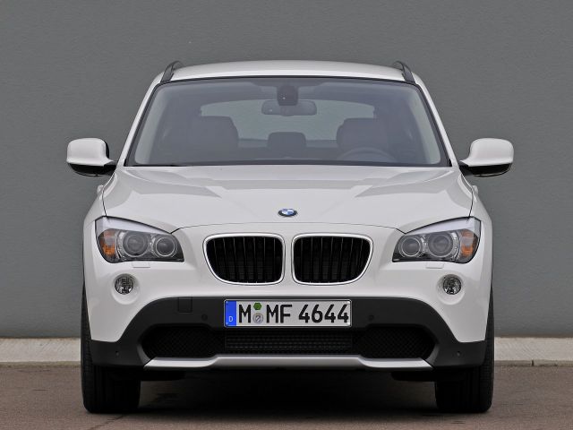 Фото BMW X1 I (E84) #3