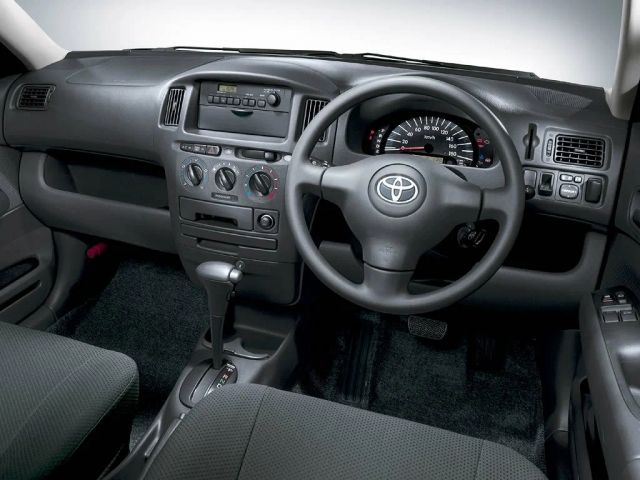 Фото Toyota Probox I #3