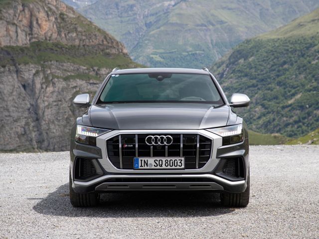 Фото Audi SQ8 I (4M) #3