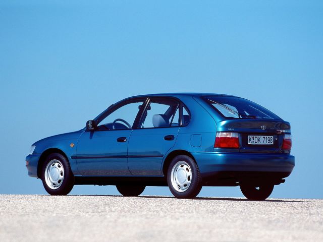 Фото Toyota Corolla VII (E100) #4